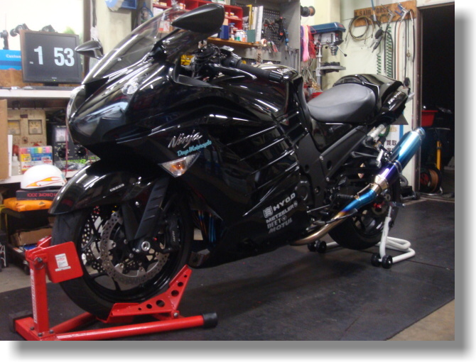 ZZR1400 イカリング: Days Mc “BOSS BLOG”